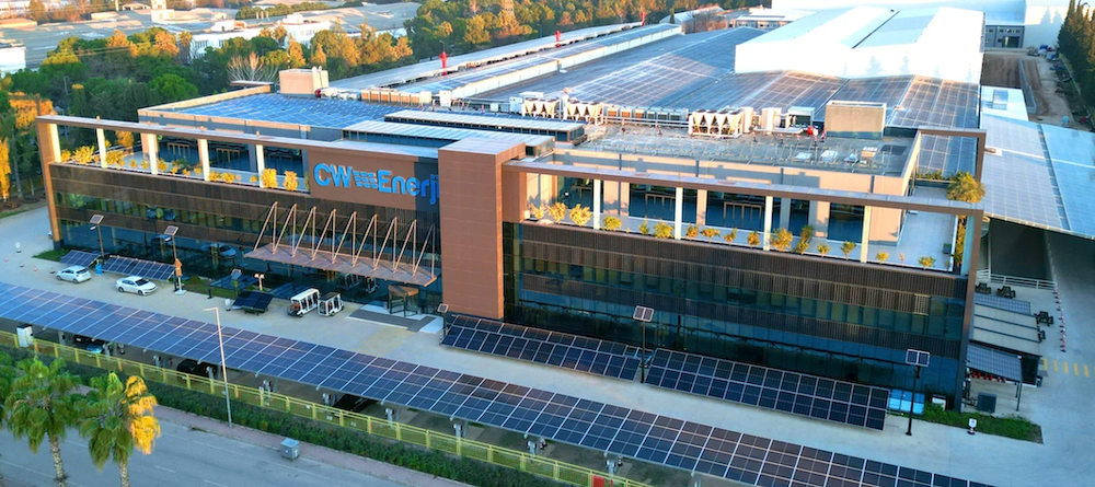 CW Enerji TOPCon güneş panelleri uluslararası sertifikasyonla küresel pazarlara açılıyor